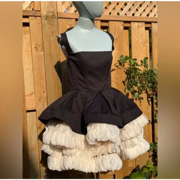 Bronx and Banco Catalina Mini Dress in Black & Beige - Picture 6 of 8